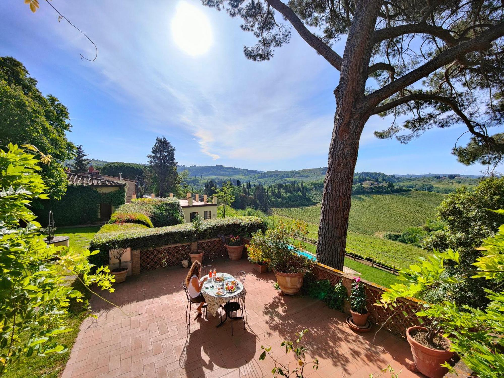 Agriturismo Bio Fattoria Bacio Чертальдо Екстер'єр фото